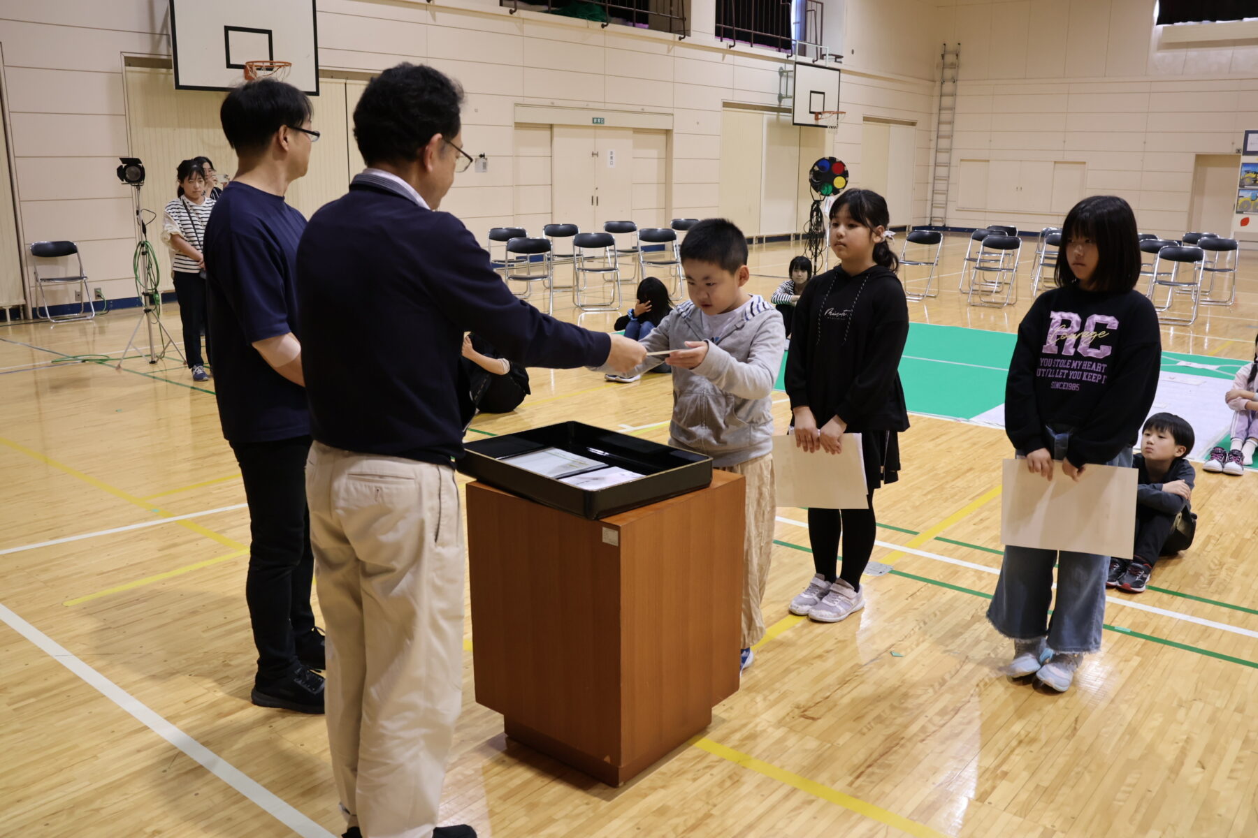 表彰式を行いました 3枚目写真