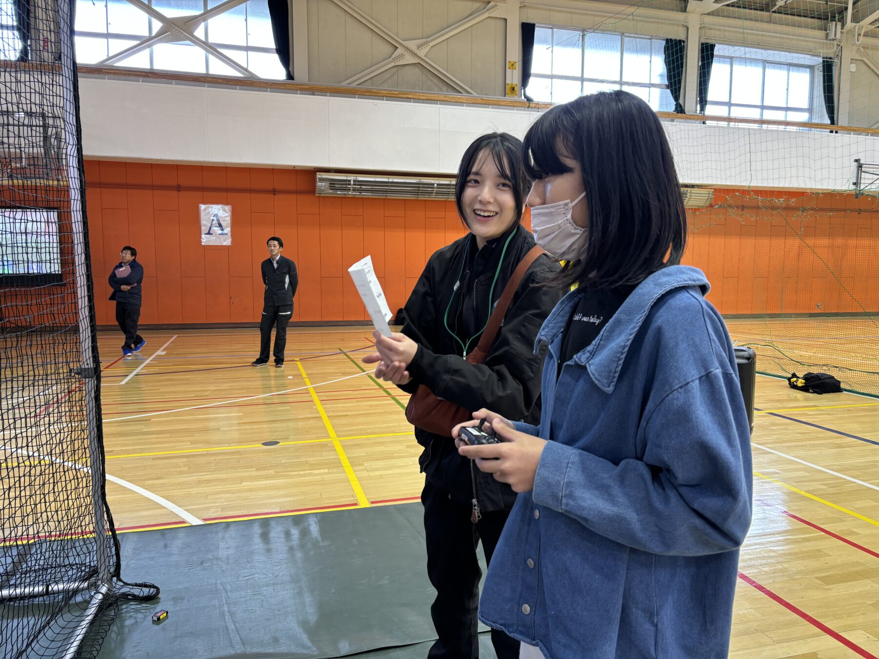 5年生　ドローン体験をしました 5枚目写真