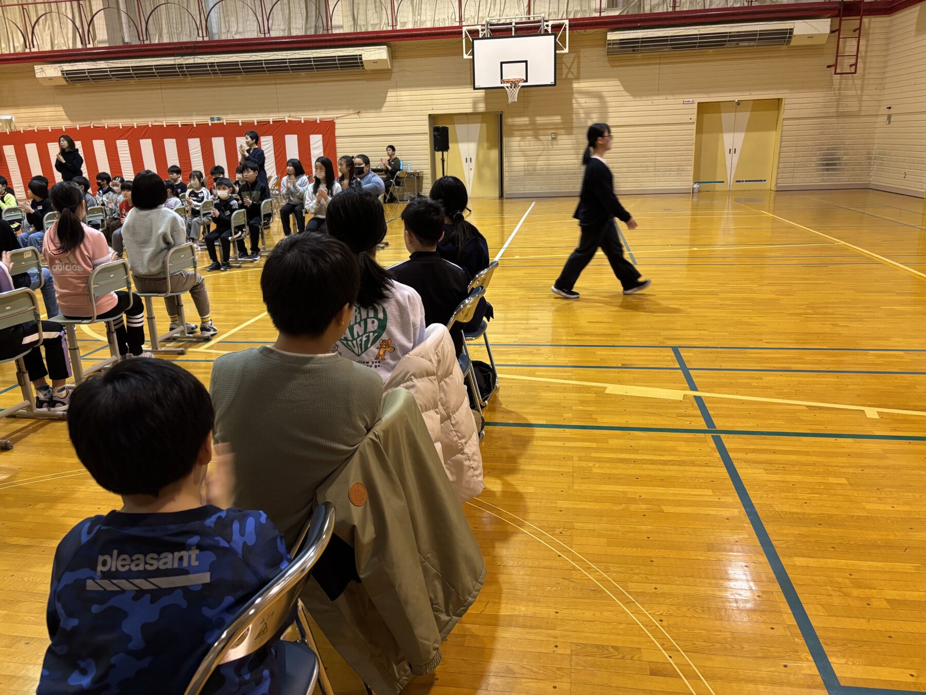 福島小学校卒業式総練習に参加しました 3枚目写真