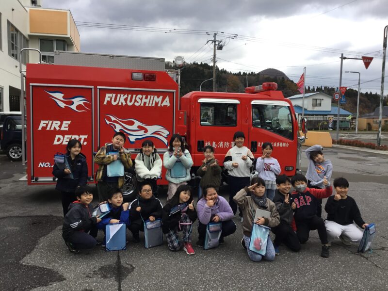三年　消防署見学