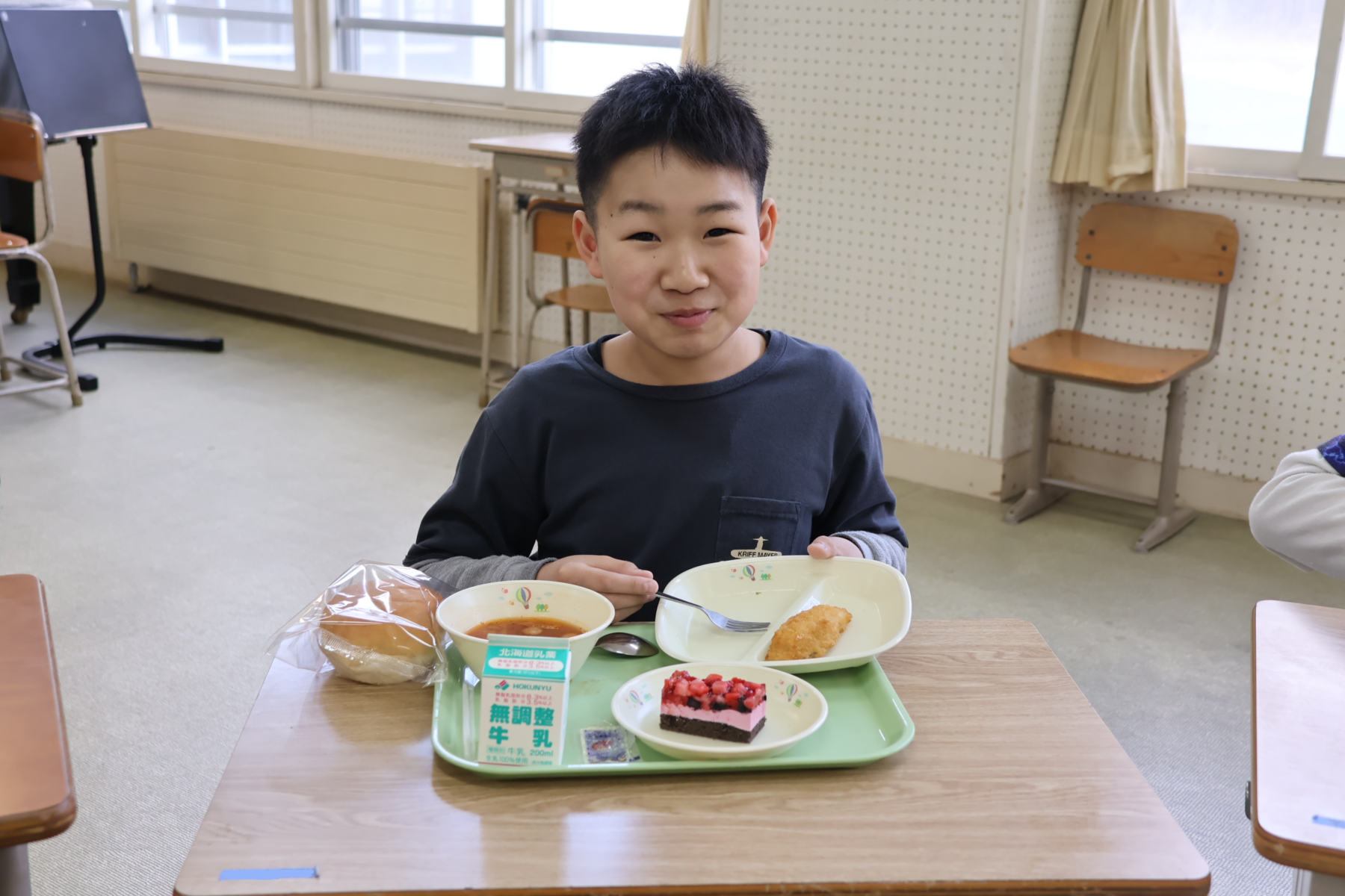 6年生最後の給食でした 3枚目写真
