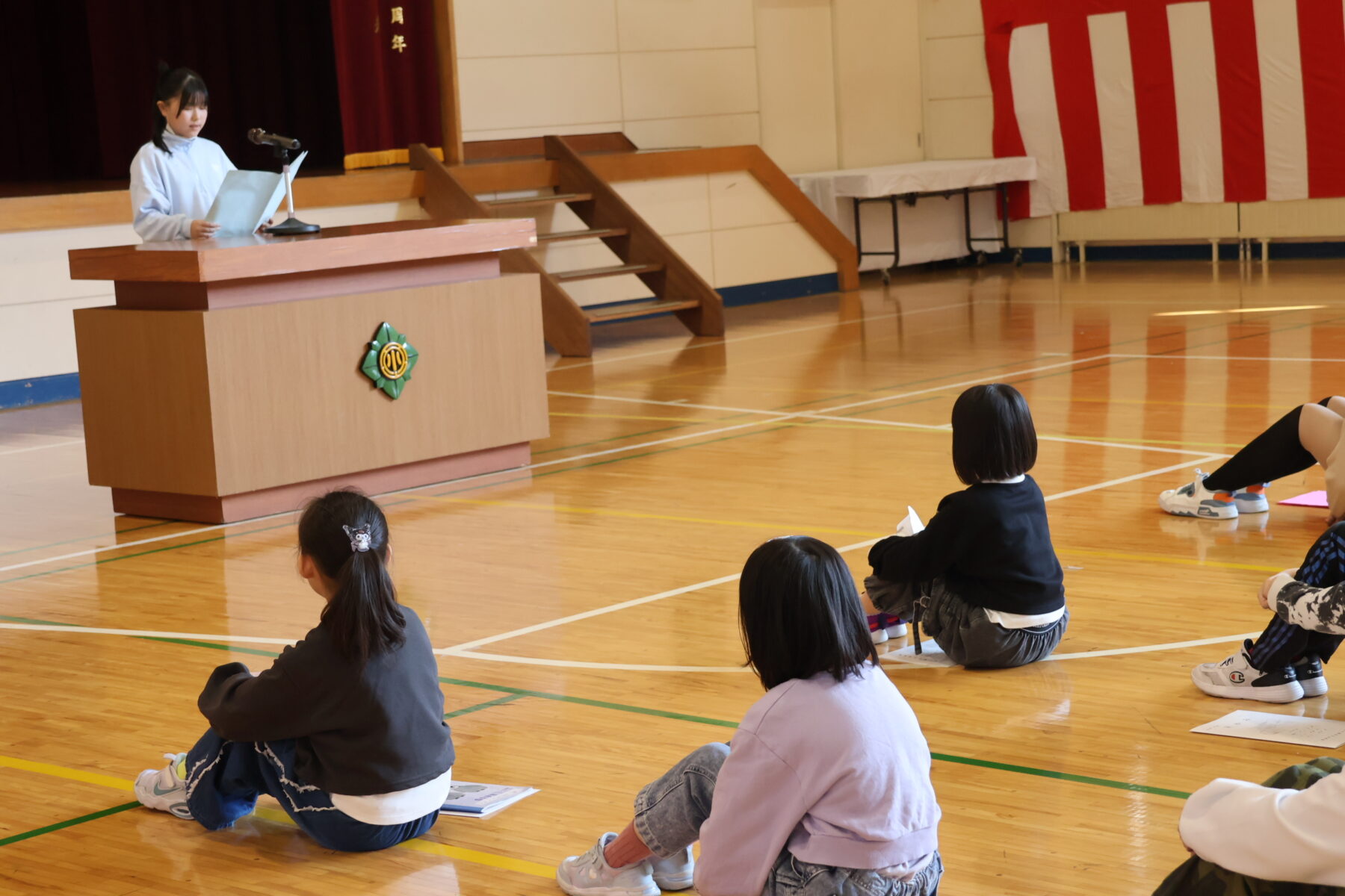 修了式・離任式 5枚目写真