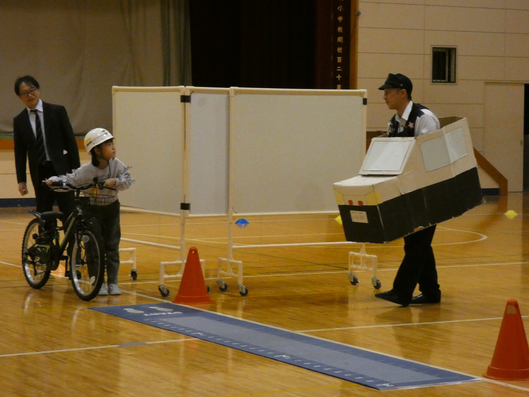 交通安全教室 2枚目写真